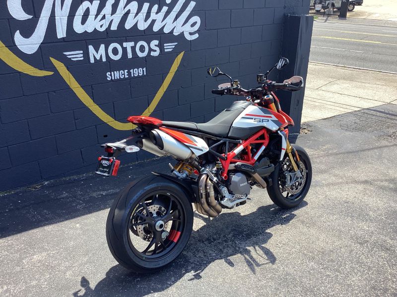 2025 Ducati HYPERMOTARD 950 SP 
