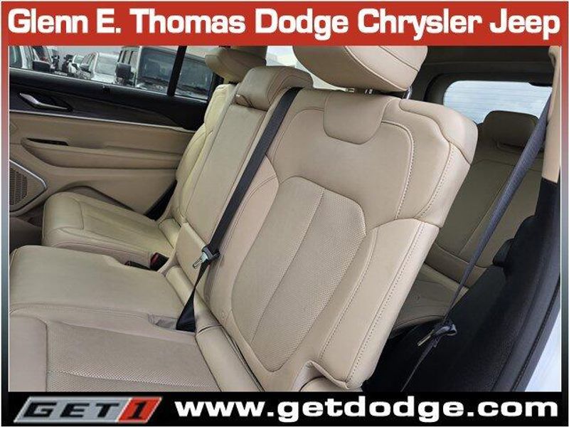 2022 Jeep Grand Cherokee Limited photo 20