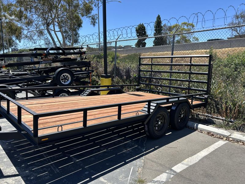 New 2025 Zieman F-816 WIDE BODY Image 13