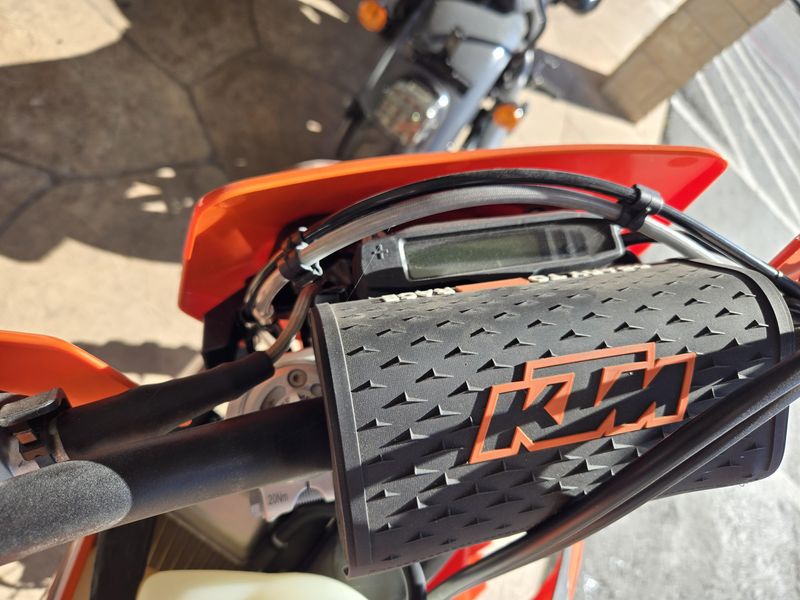 USED 2024 KTM XC 450 FW Image 8