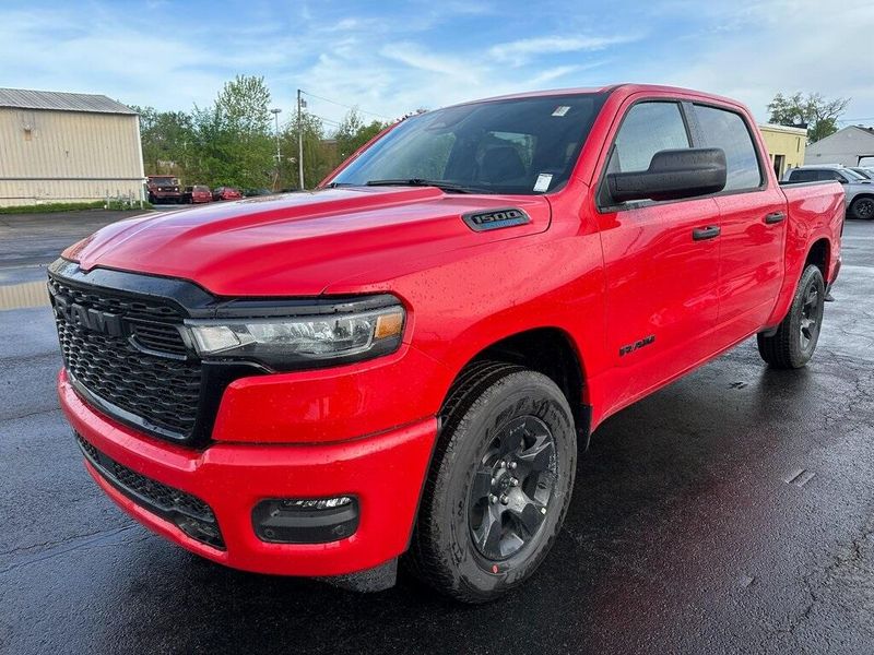 2025 RAM 1500 Tradesman Crew Cab 4x4 5