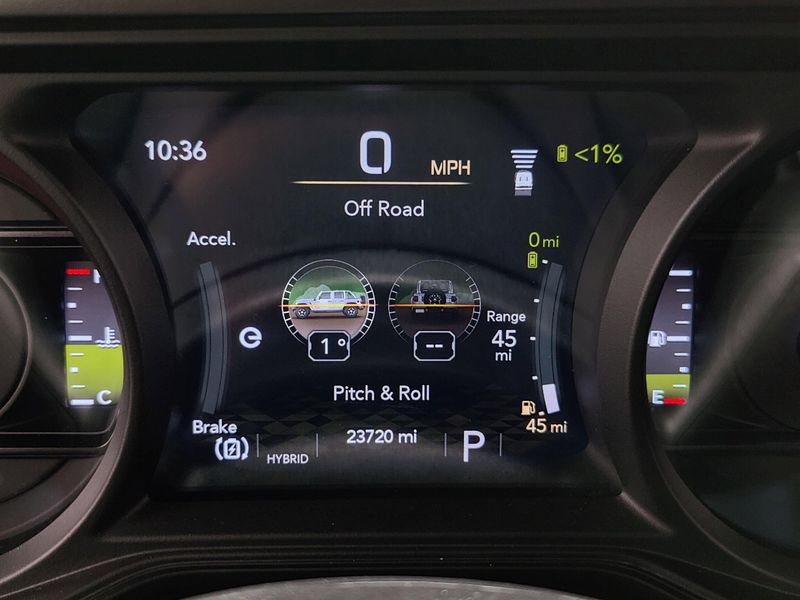 Used 2024 Jeep Wrangler 4xE Rubicon Hardtop w/NavImage 32