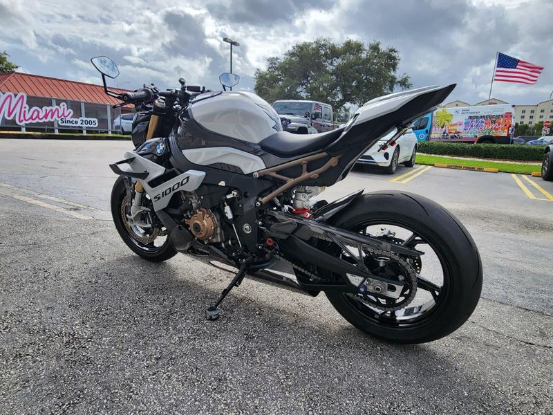 Used 2022 BMW S 1000 R Image 6