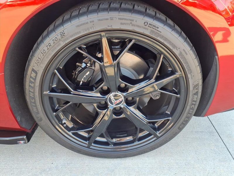 Used 2021 Chevrolet Corvette Stingray StingrayImage 11