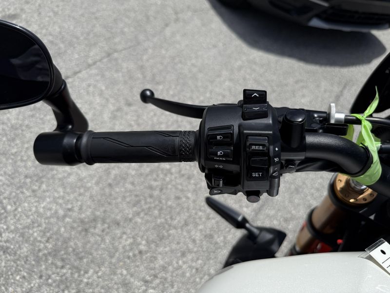 Used 2024 Yamaha XSR 900 