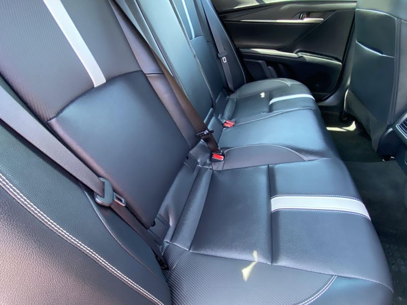 2025 Toyota Camry SEImage 14