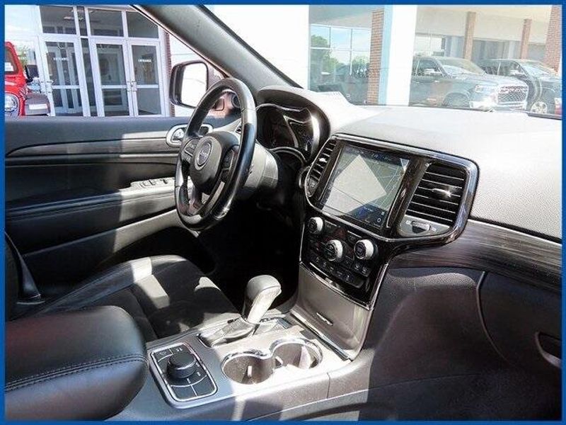 2022 Jeep Grand Cherokee WK Laredo XImage 8