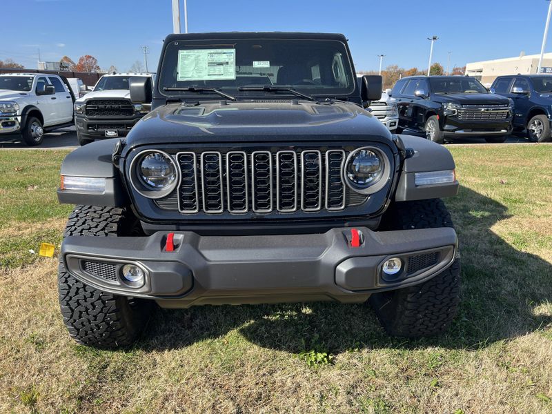 New 2026 Jeep Wrangler 4-door RubiconImage 2