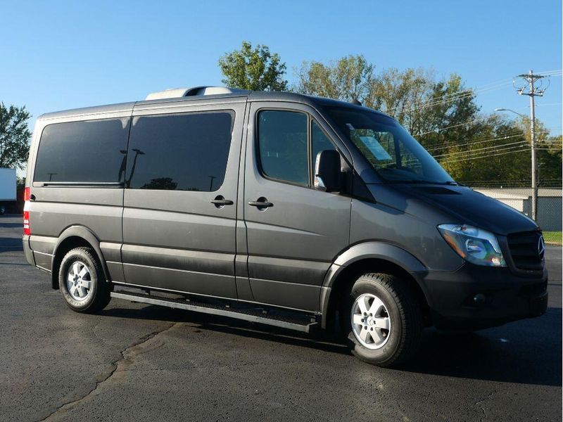 2017 Mercedes-Benz Sprinter 2500 Standard Roof V6Image 7