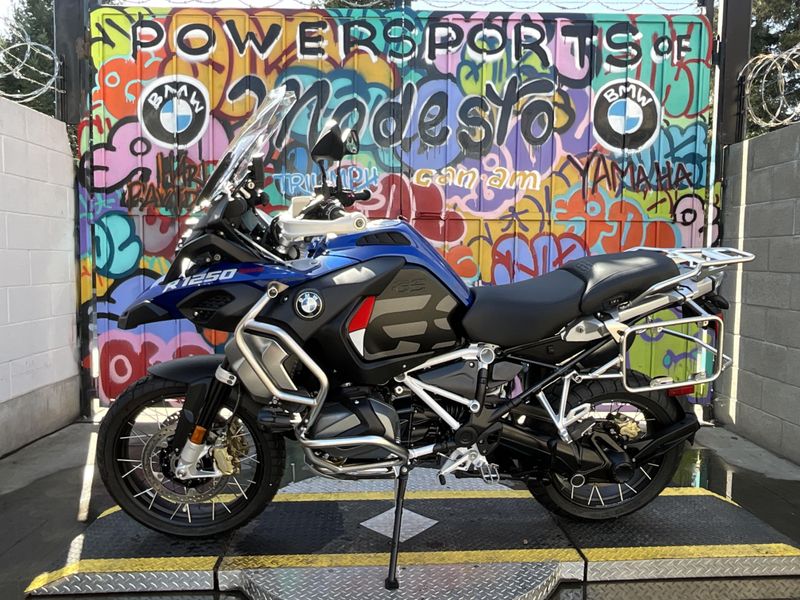 2024 BMW R 1250 GS Adventure Image 1