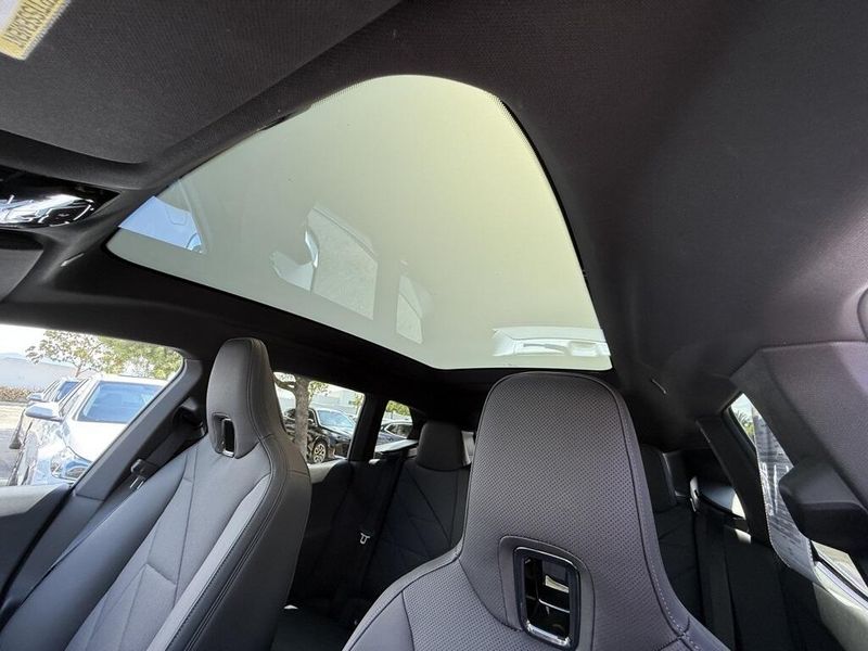 Used 2025 BMW iX xDrive50Image 22