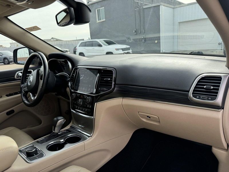 2020 Jeep Grand Cherokee LimitedImage 17