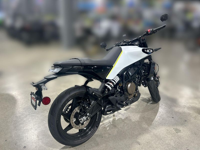 Used 2024 Husqvarna VITPILEN 401 Image 14