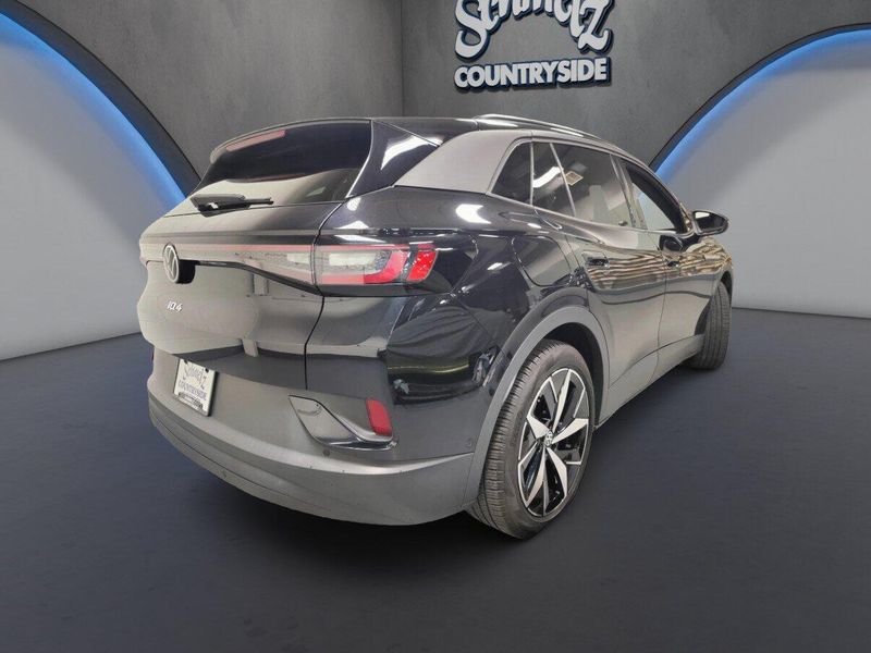 Used 2023 Volkswagen ID.4 S w/Glass RoofImage 11
