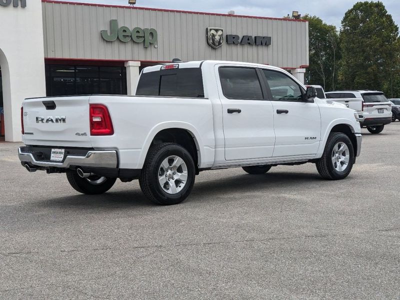 2025 RAM 1500 Big Horn Crew Cab 4x4 5