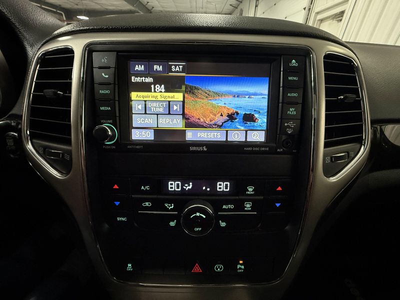 Used 2013 Jeep Grand Cherokee LaredoImage 35