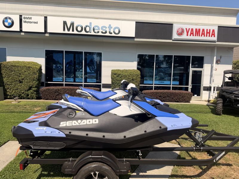 New 2025 SEA DOO SPARK FOR 2 Image 6