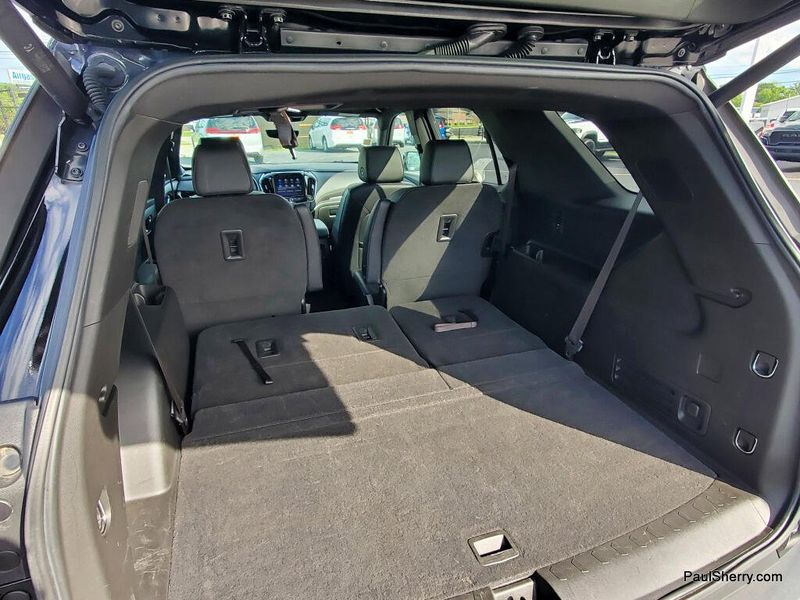 Used 2022 Chevrolet Traverse RS