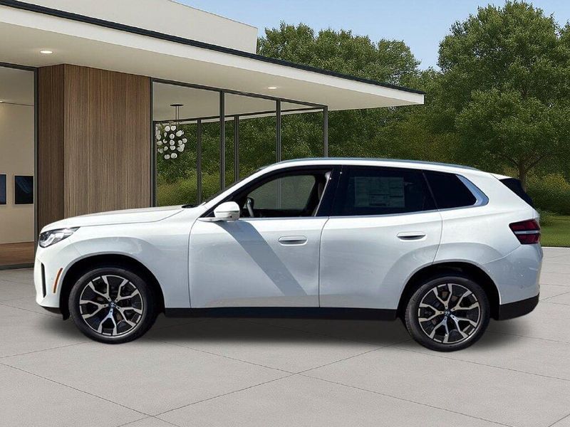 New 2026 BMW X3 30 xDriveImage 13