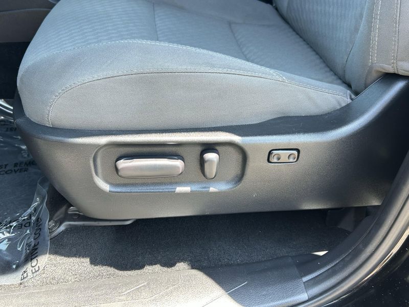 Used 2022 Toyota Tacoma SR5Image 18