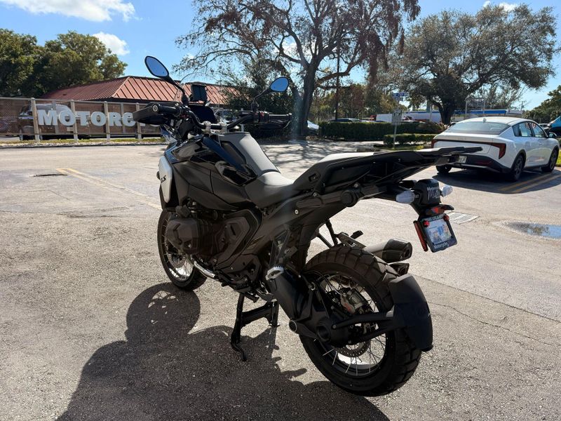2025 BMW R 1300 GSImage 5