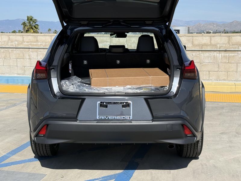 New 2026 Lexus UX 300hImage 13