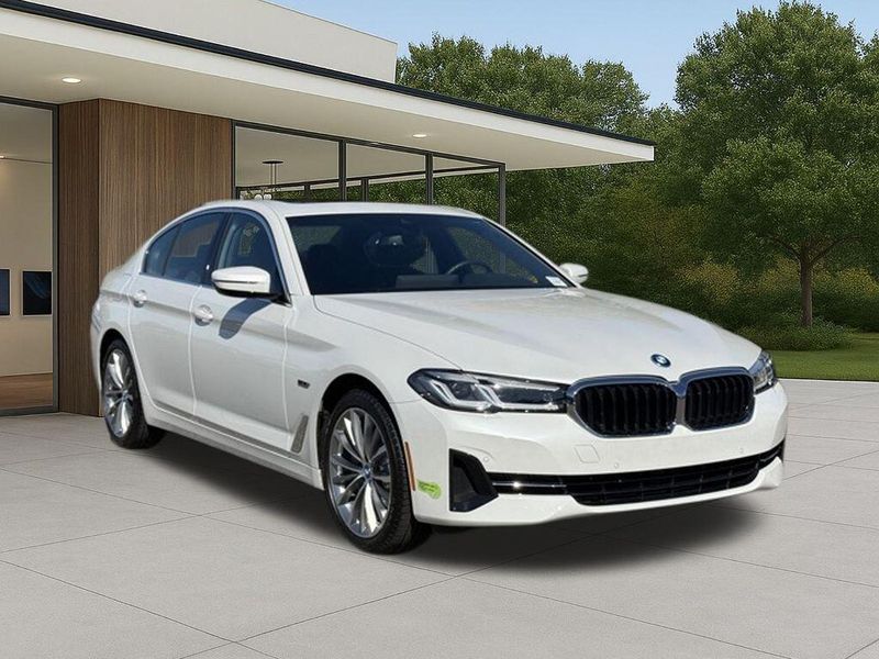 Used 2023 BMW 5 Series 530e iPerformanceImage 6