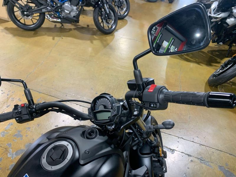 New 2025 Kawasaki VULCAN S Image 17