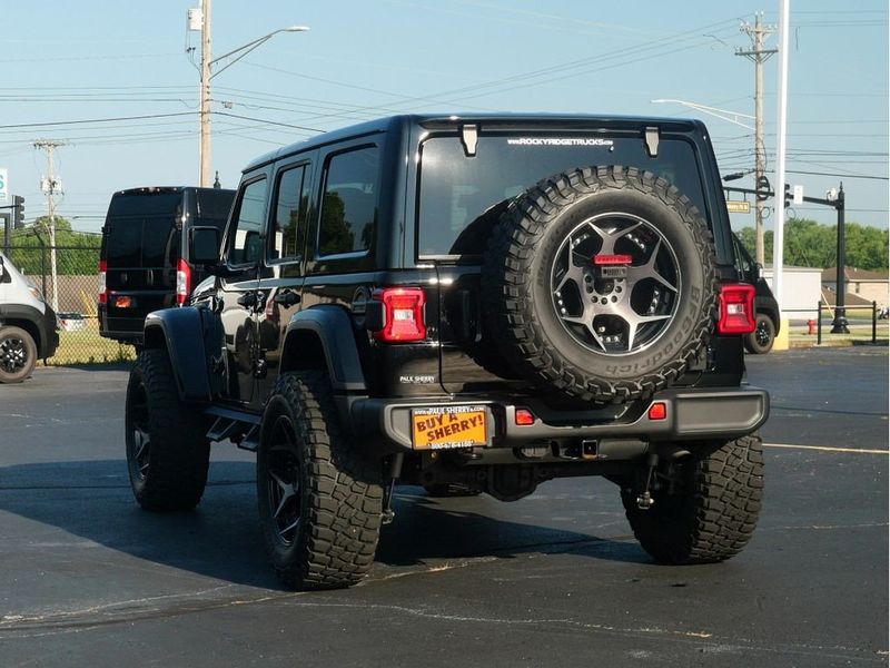 2021 Jeep Wrangler Unlimited Sahara AltitudeImage 12