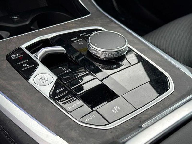 Used 2026 BMW X5 sDrive40iImage 28