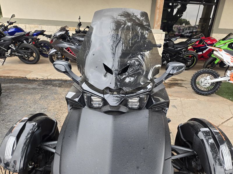 USED 2024 CAN-AM SPYDER F3 Image 9