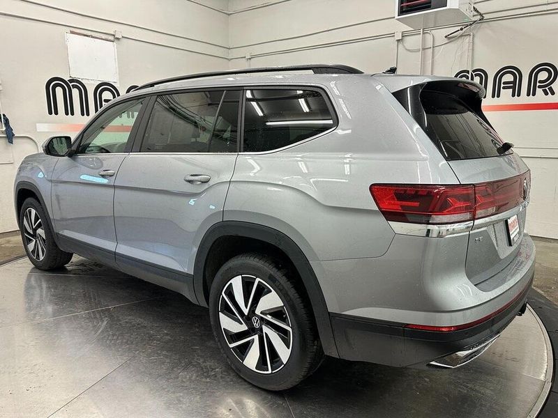 2024 Volkswagen Atlas 2.0T SE w/TechnologyImage 14