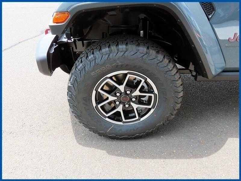 New 2025 Jeep Wrangler RubiconImage 4
