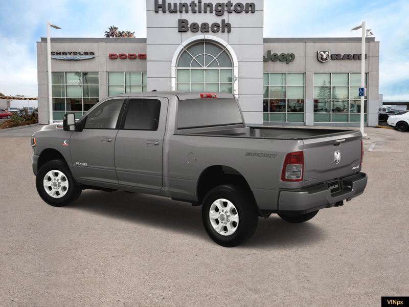 2024 RAM 2500 Big Horn Crew Cab 4x4Image 4