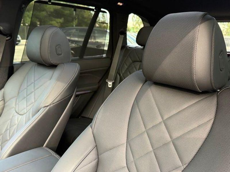 New 2026 BMW X5 xDrive40iImage 19