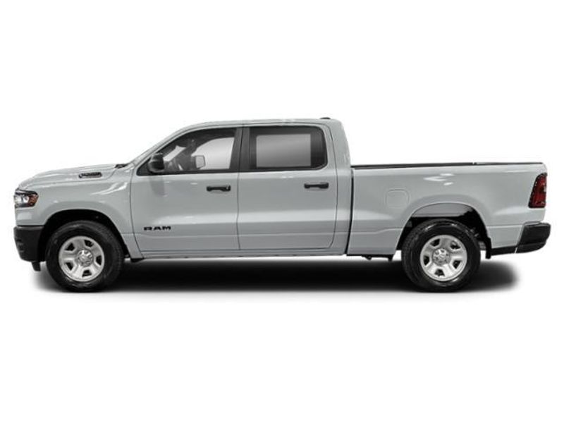 2025 RAM 1500 Big Horn Crew Cab 4x4 5