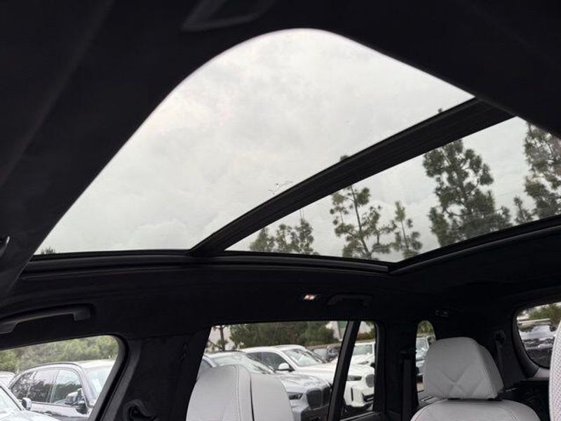 New 2026 BMW X7 xDrive40iImage 20