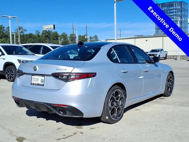 New 2025 Alfa Romeo Giulia RwdImage 7