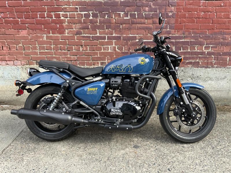New 2024 Royal Enfield SHOTGUN 650 