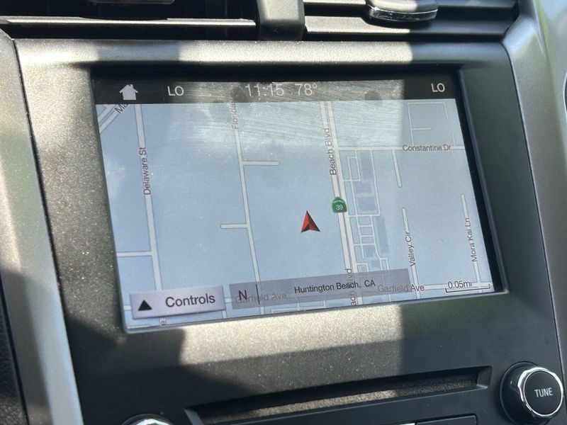 Used 2017 Ford Fusion SEImage 20