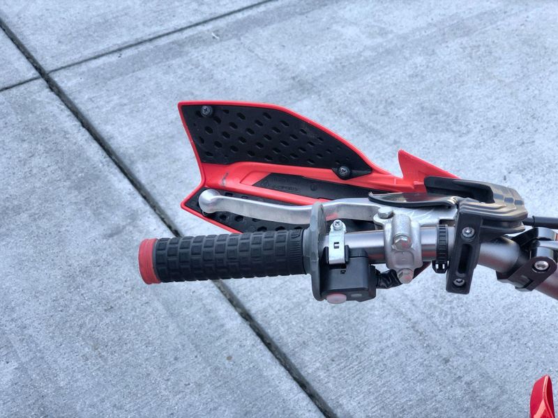 Used 2022 Honda CRF250F Image 22