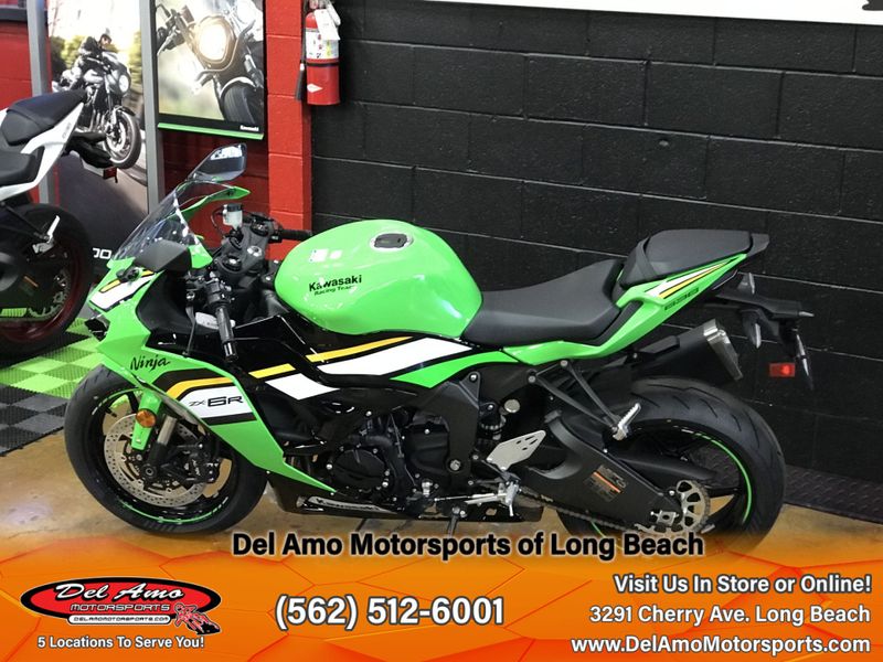 2025 Kawasaki NINJA ZX-6R ABS KRT EDITIONImage 5