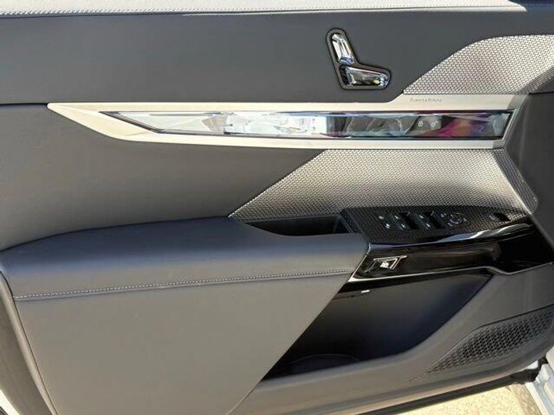 Used 2026 BMW 7 Series 750e xDriveImage 51