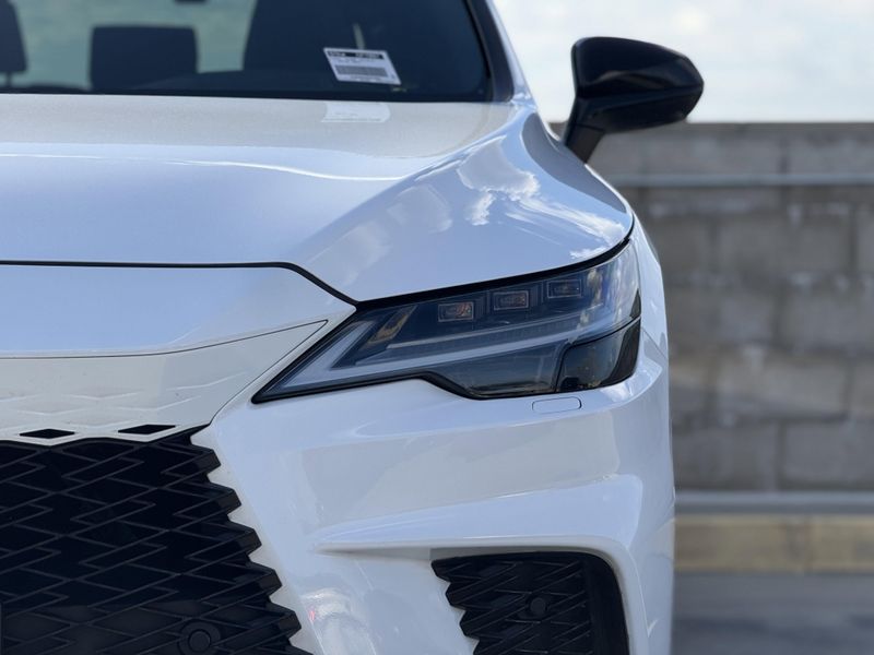 Used 2024 Lexus RX 500h F SPORT PerformanceImage 7