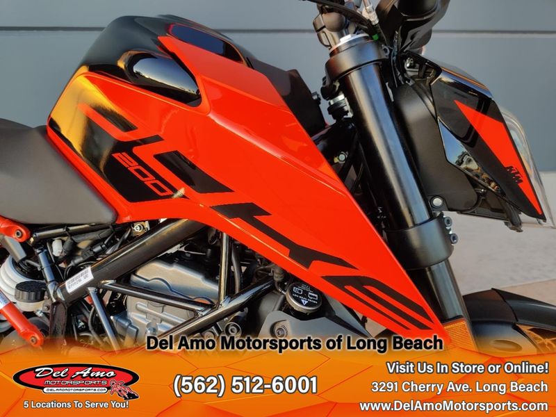 2023 KTM 200 DUKE  in a ORANGE exterior color. Del Amo Motorsports of Long Beach (562) 362-3160 delamomotorsports.com 