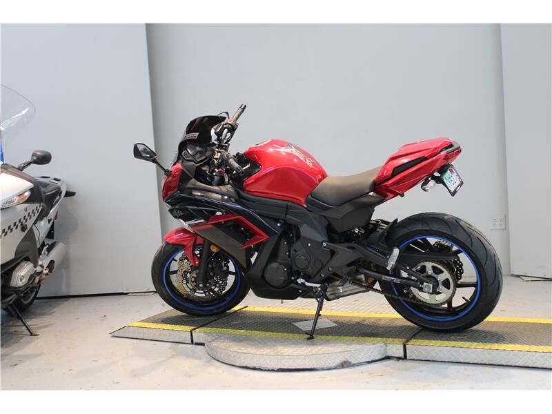 Used 2016 Kawasaki NINJA 650 Image 7