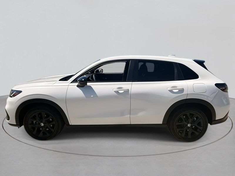 2024 Honda HR-V Sport photo 2