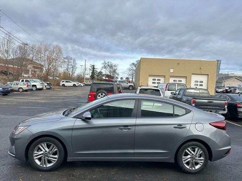 2019 Hyundai Elantra SELImage 7