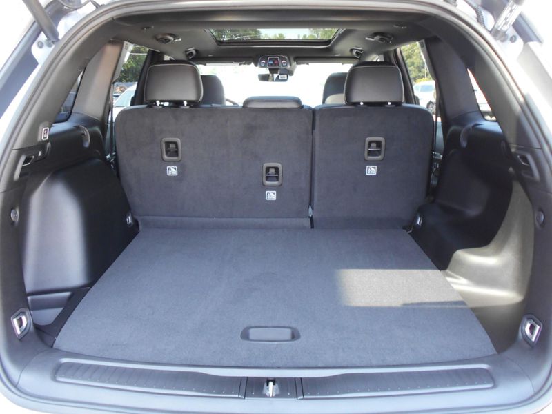 New 2025 Jeep Grand Cherokee Limited 4x4Image 24