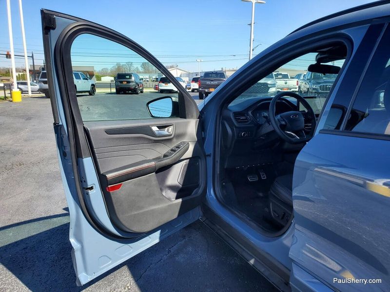 Used 2024 Ford Escape ST-Line